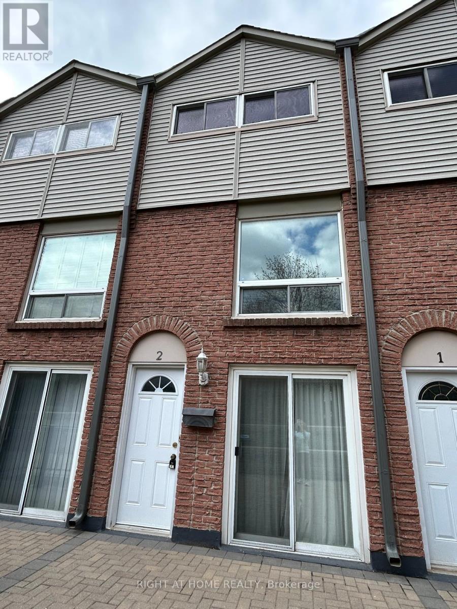 Townhouse at 2 - 1666 QUEEN STREET E, Toronto (The Beaches)