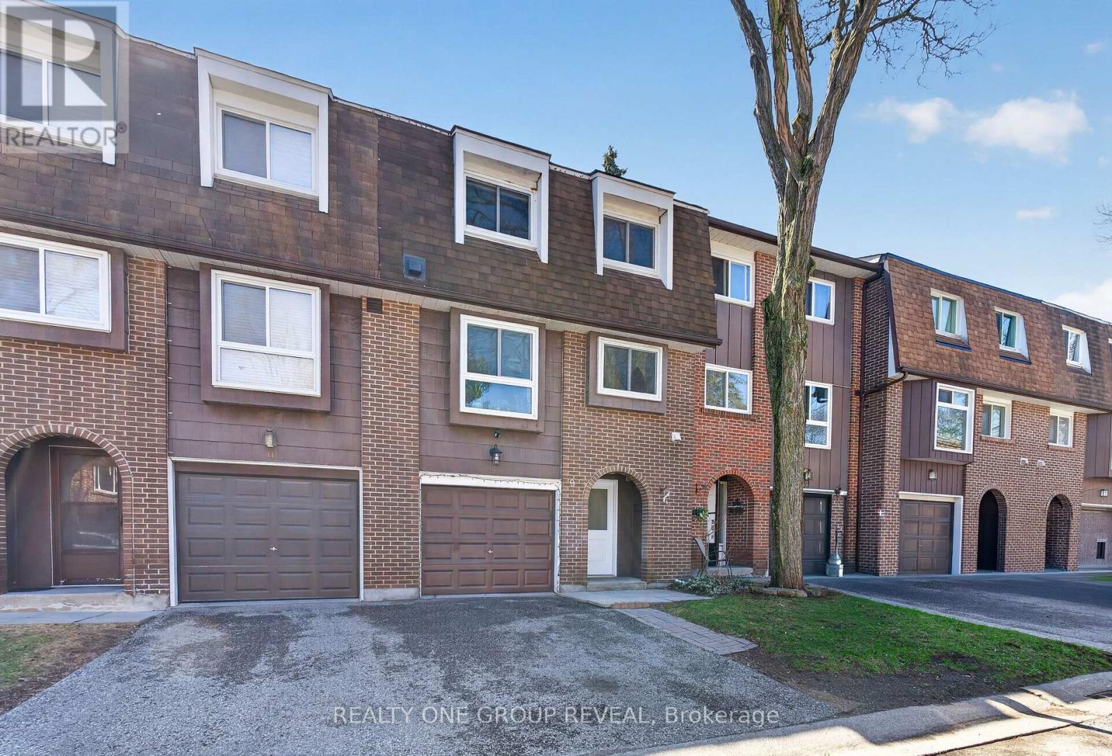 Townhouse at 9 - 443 MANSE ROAD, Toronto (West Hill)