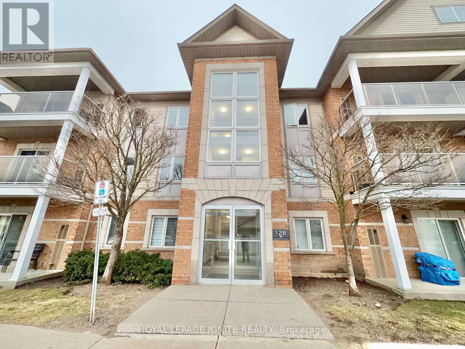 Other at 304 - 128 ASPEN SPRINGS DRIVE, Clarington (Bowmanville)