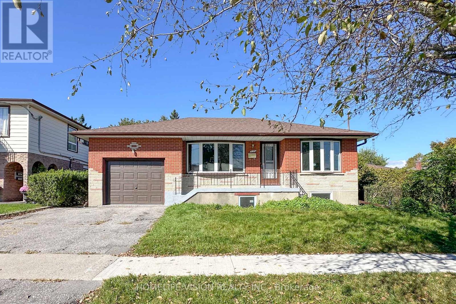Detached at 530 DEAN AVENUE, Oshawa (Central)