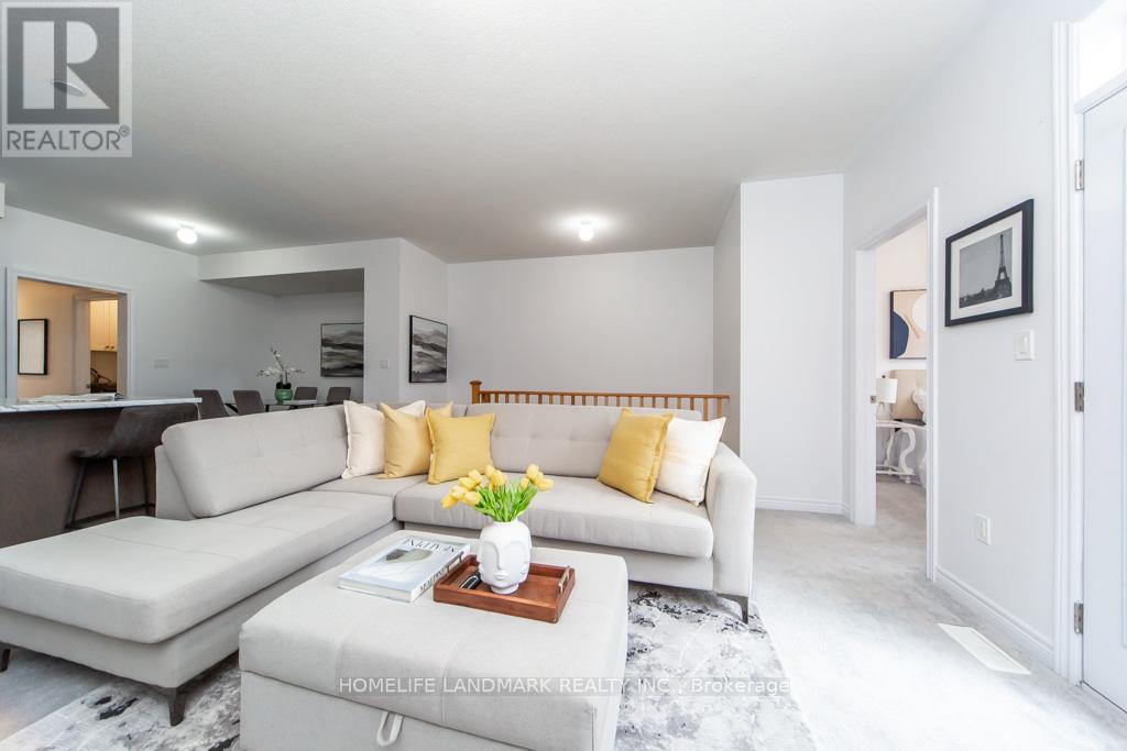 Townhouse at 1126 BALTIC LANE, Pickering