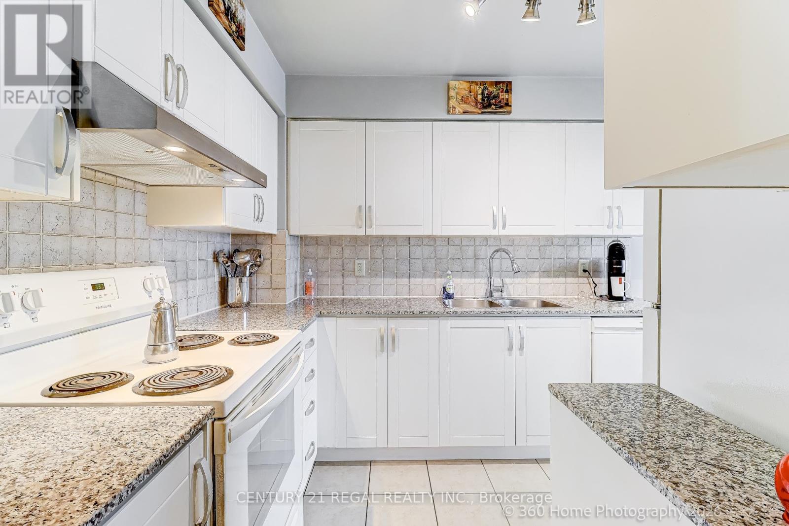 Apartment at 315 - 83 BOROUGH DRIVE, Toronto