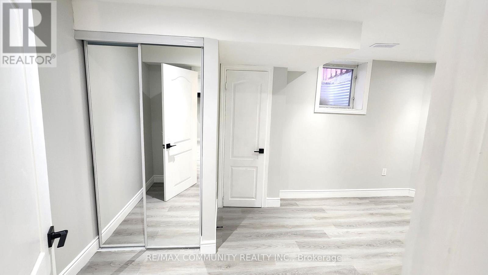 Detached at LOWER - 435 STONEGATE AVENUE, Oshawa