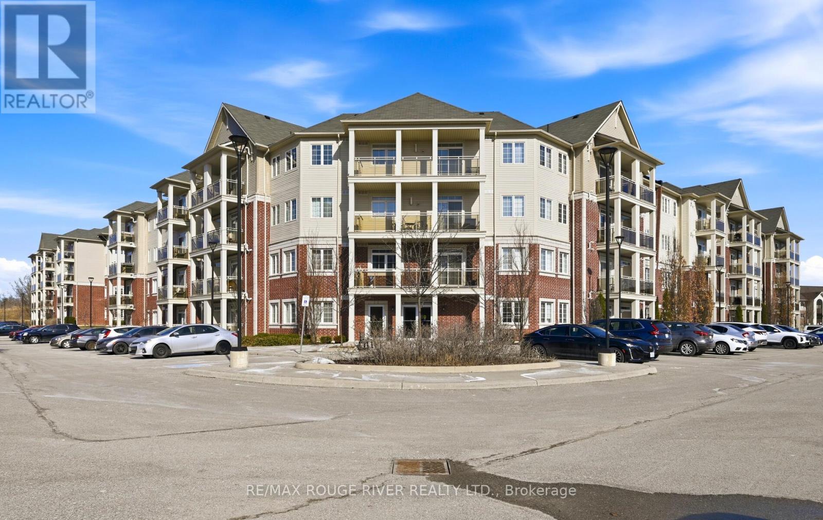 Apartment at 106 - 84 ASPEN SPRINGS DRIVE, Clarington (Bowmanville)