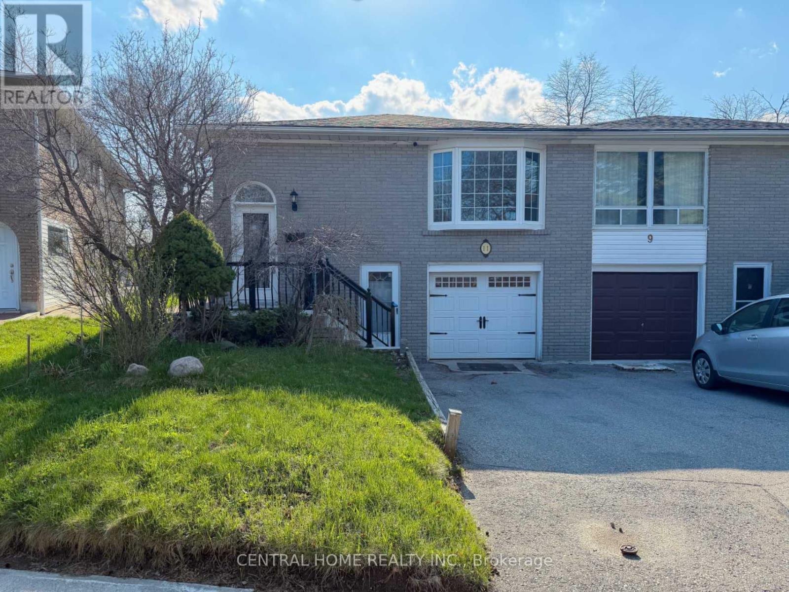 Semi-Detached/Link at BSMT - 11 TINETA CRESCENT, Toronto (Agincourt South-Malvern West)