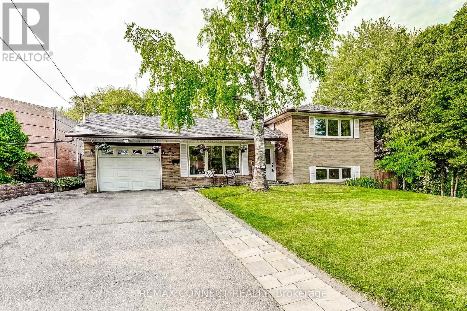 Detached at 22 RAVINE PARK CRESCENT, Toronto (Rouge)