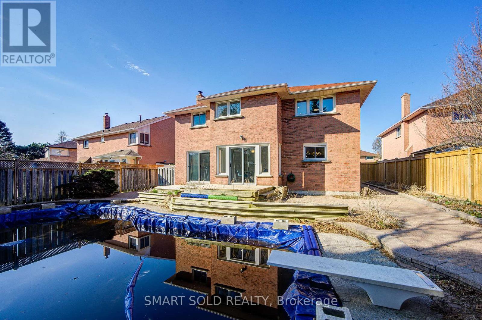 Detached at 33 LOVE CRESCENT, Ajax