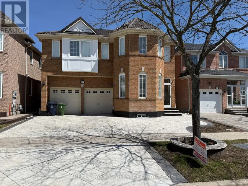 Detached at 29 BALD EAGLE AVENUE, Toronto