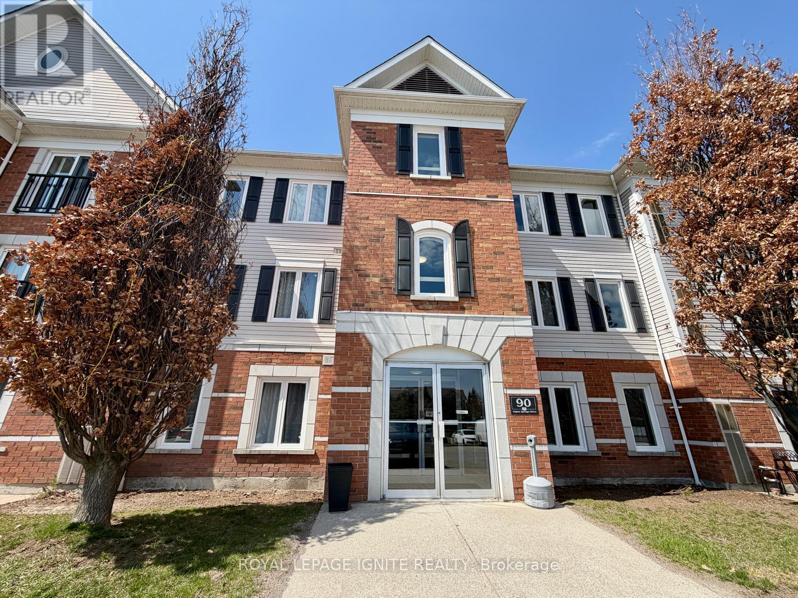 Apartment at 110 - 90 ASPEN SPRINGS DRIVE, Clarington (Bowmanville)
