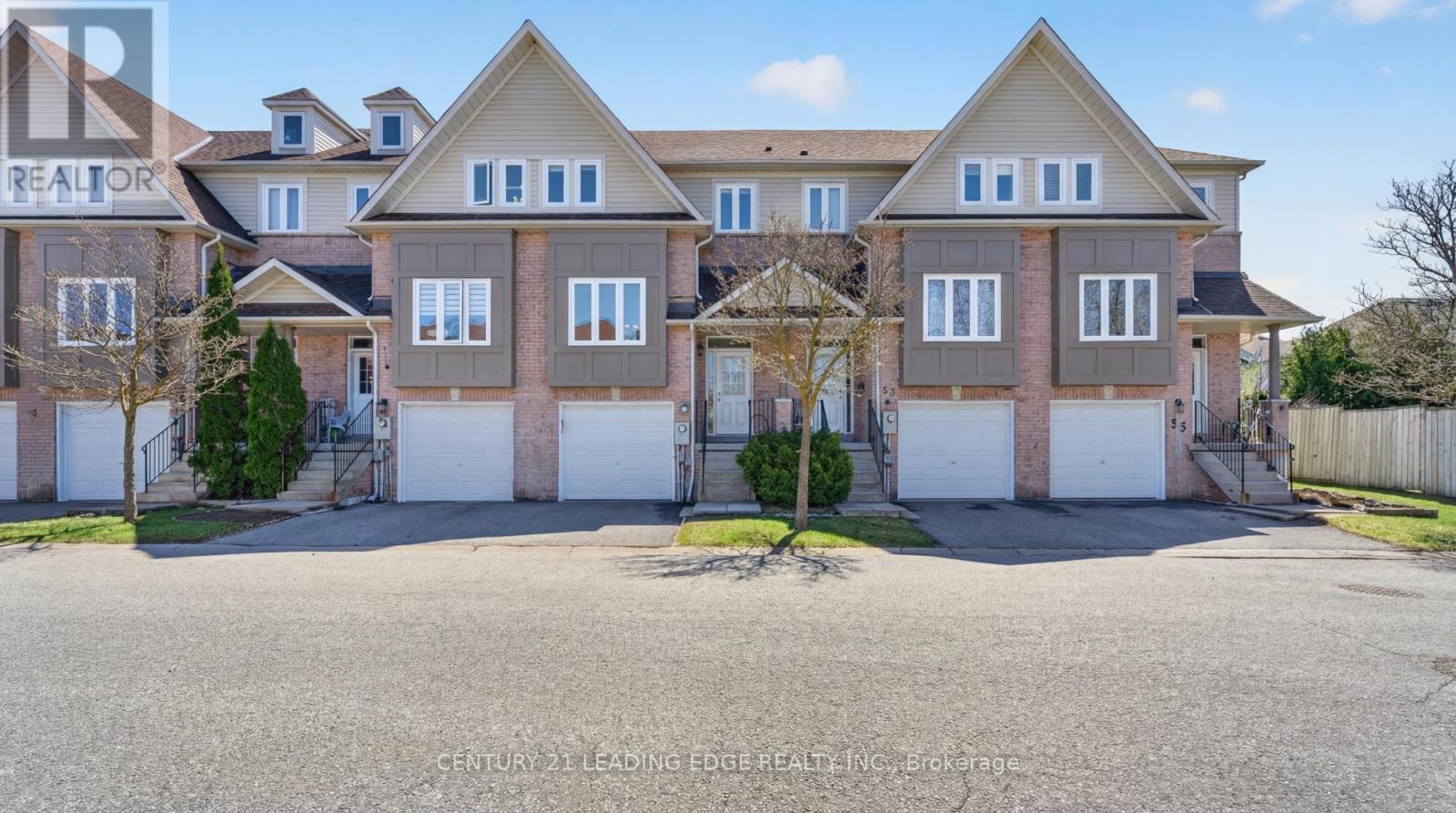 Townhouse at 51 ALEXIS WAY, Whitby (Williamsburg)