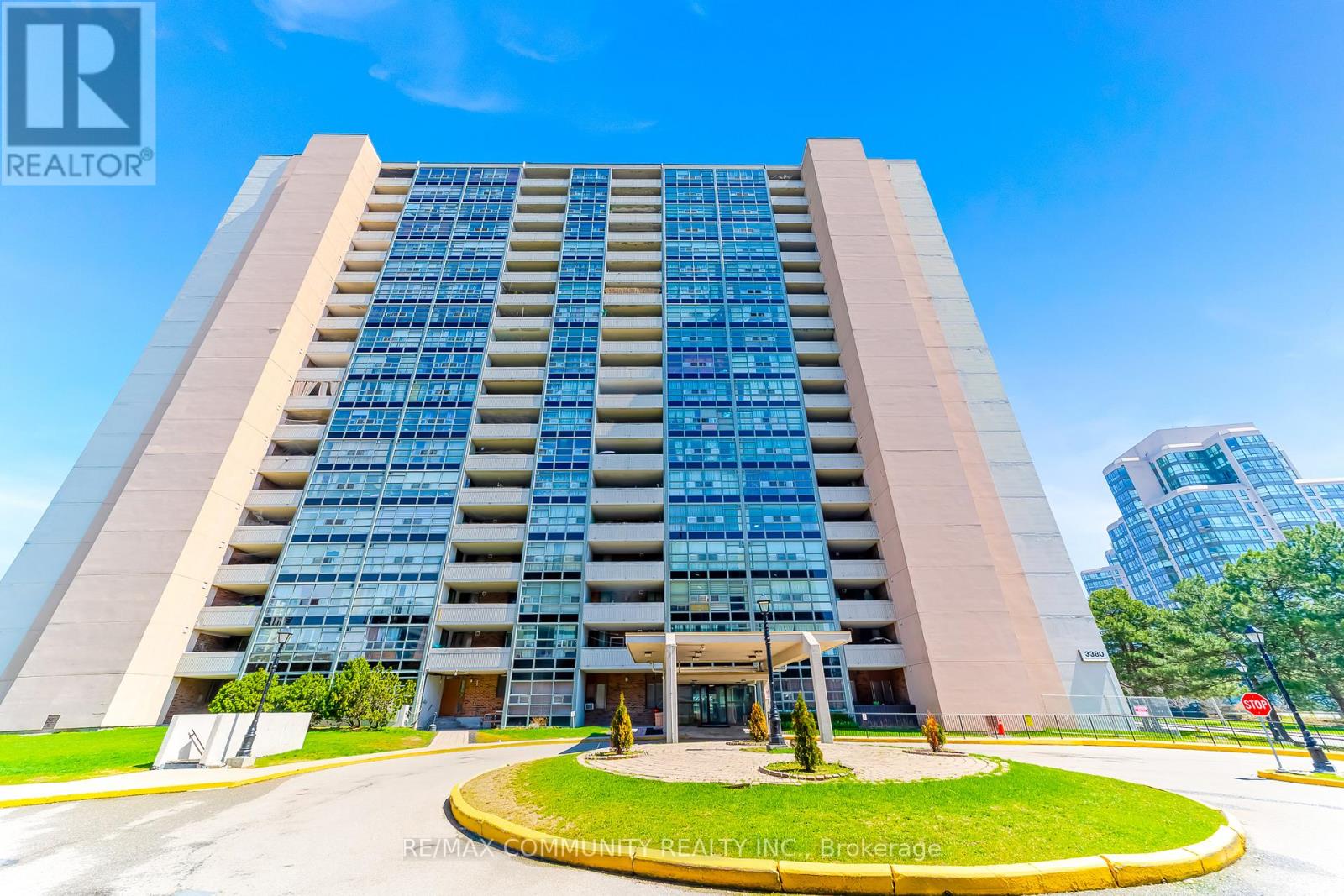 Apartment at 511 - 3380 EGLINTON AVENUE E, Toronto (Scarborough Village)