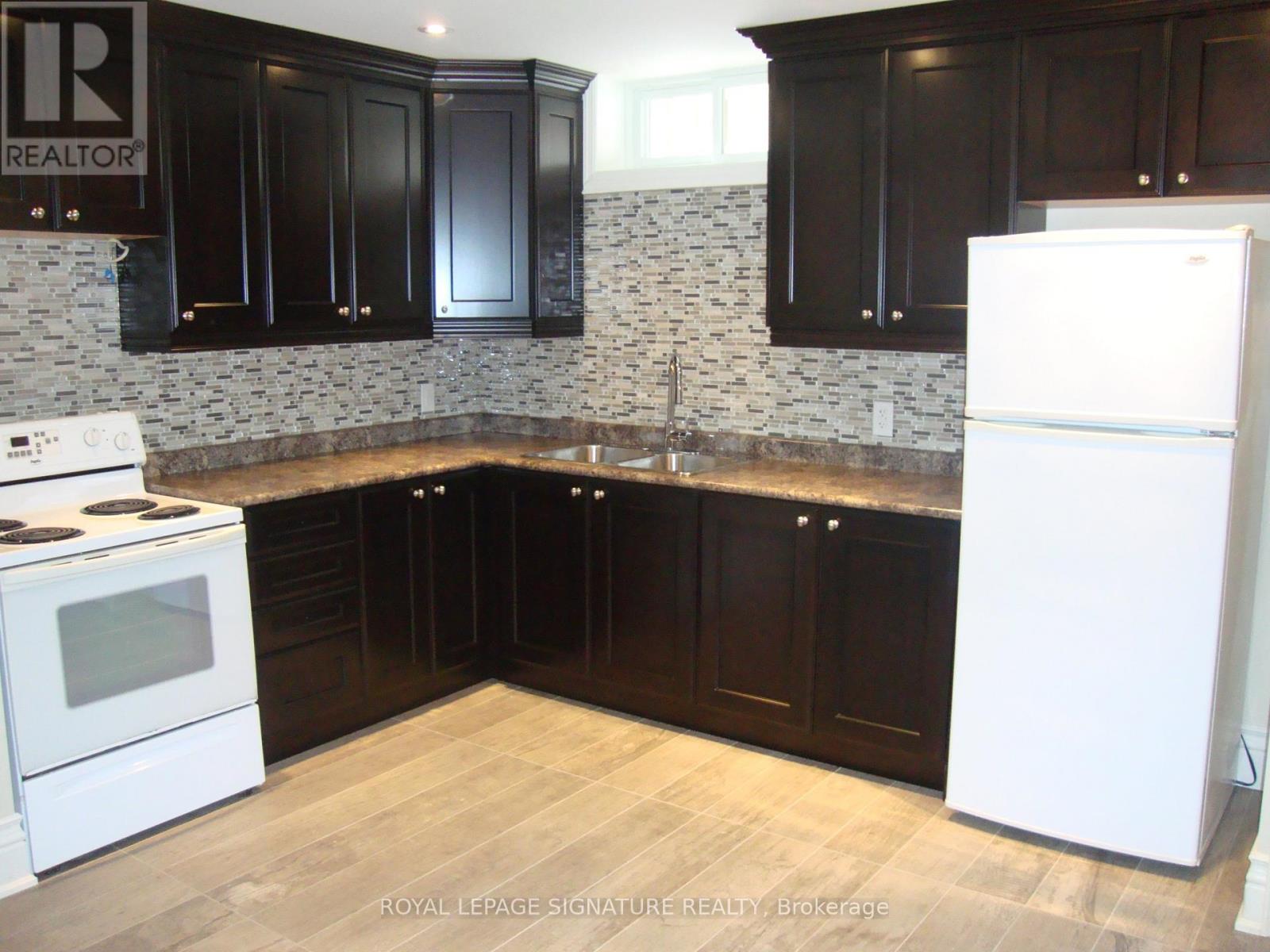 Detached at BSMT - 179 DURANT AVENUE, Toronto (East York)