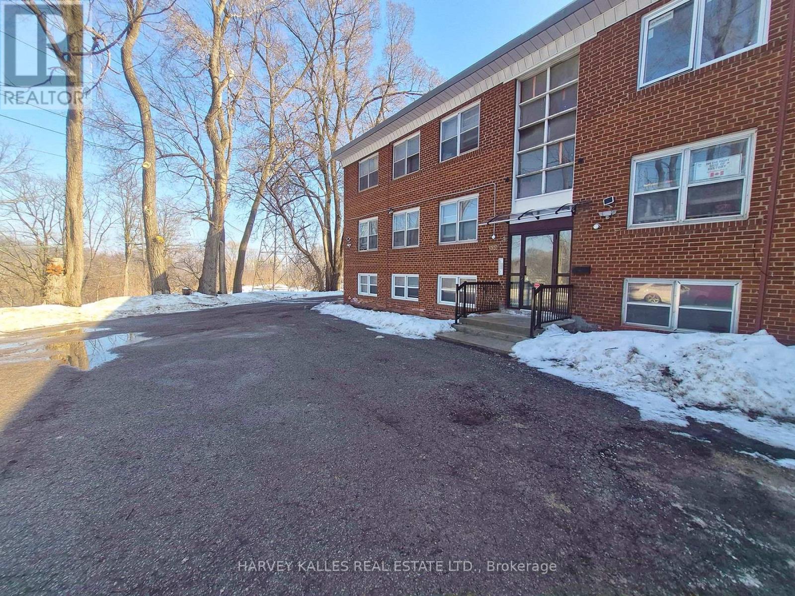 Multiplex at 6 - 330 CHISHOLM AVENUE, Toronto (Woodbine-Lumsden)