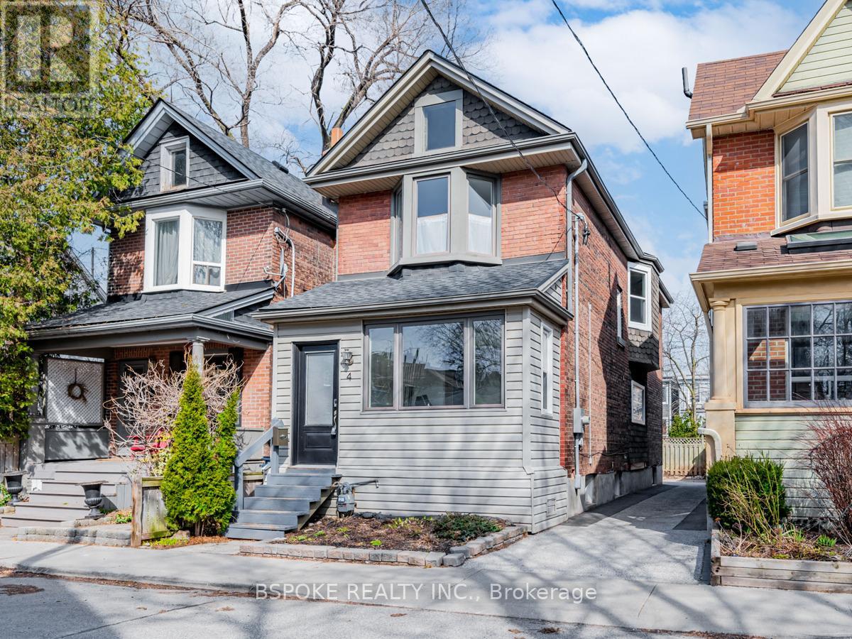 Detached at BSMT - 4 HARTFORD AVENUE, Toronto