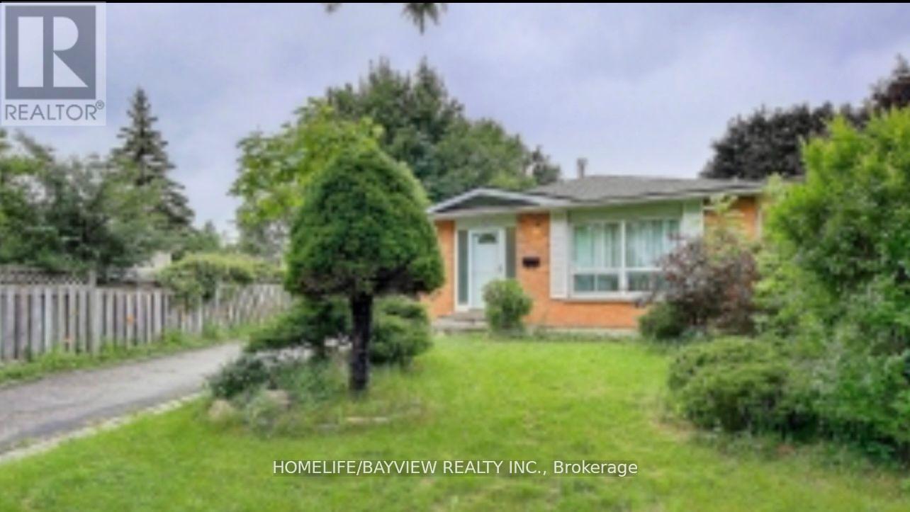 Detached at MAIN FLOOR - 4 O'HENRY GROVE, Toronto (Malvern)