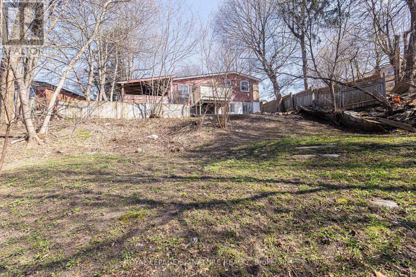 Detached at 14 BENADAIR COURT, Toronto