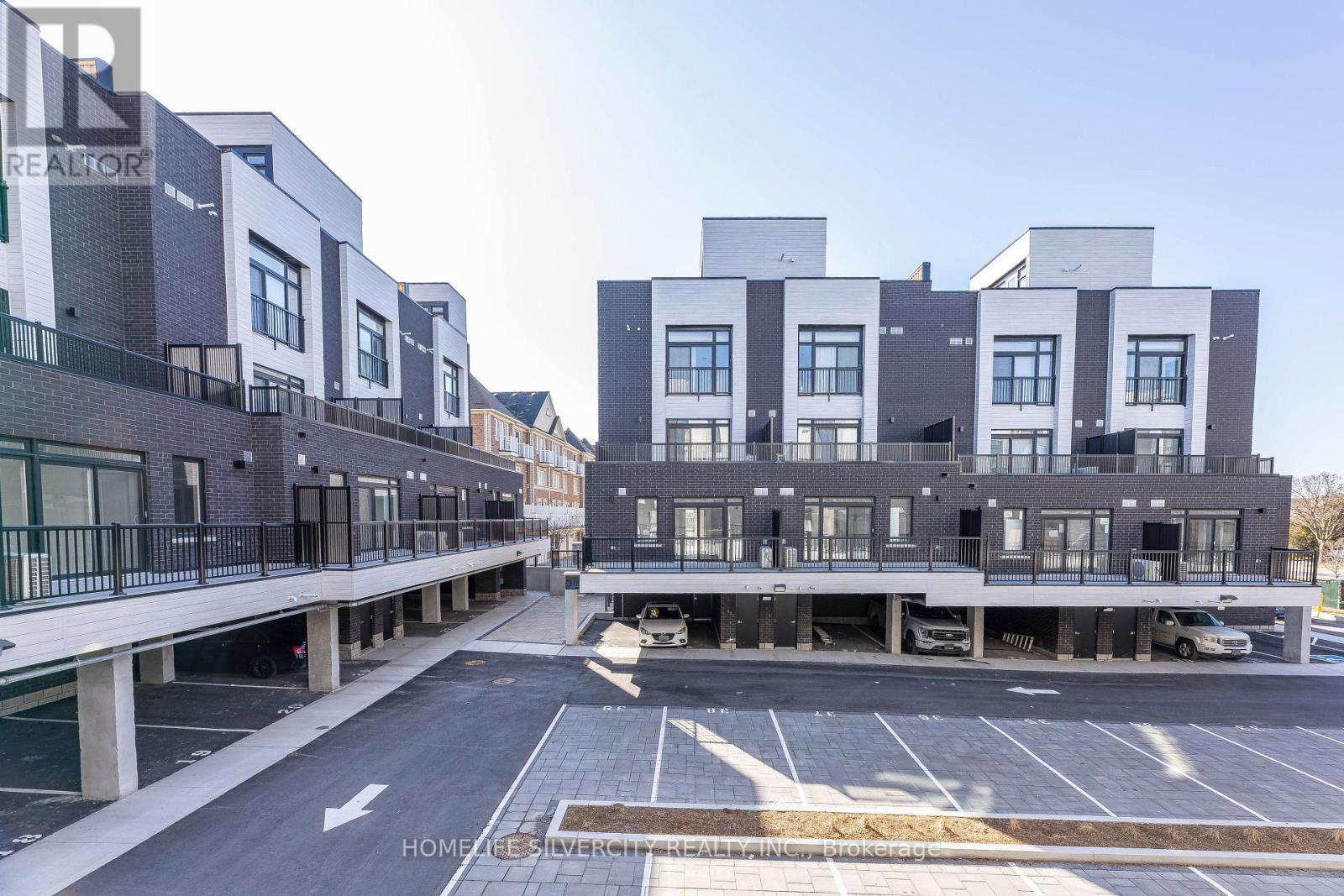 Townhouse at 17 - 188 ANGUS DRIVE, Ajax (Central)