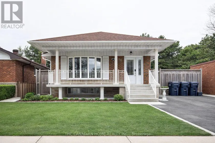 Detached at 70 MORAINE HILL BSMT DRIVE, Toronto