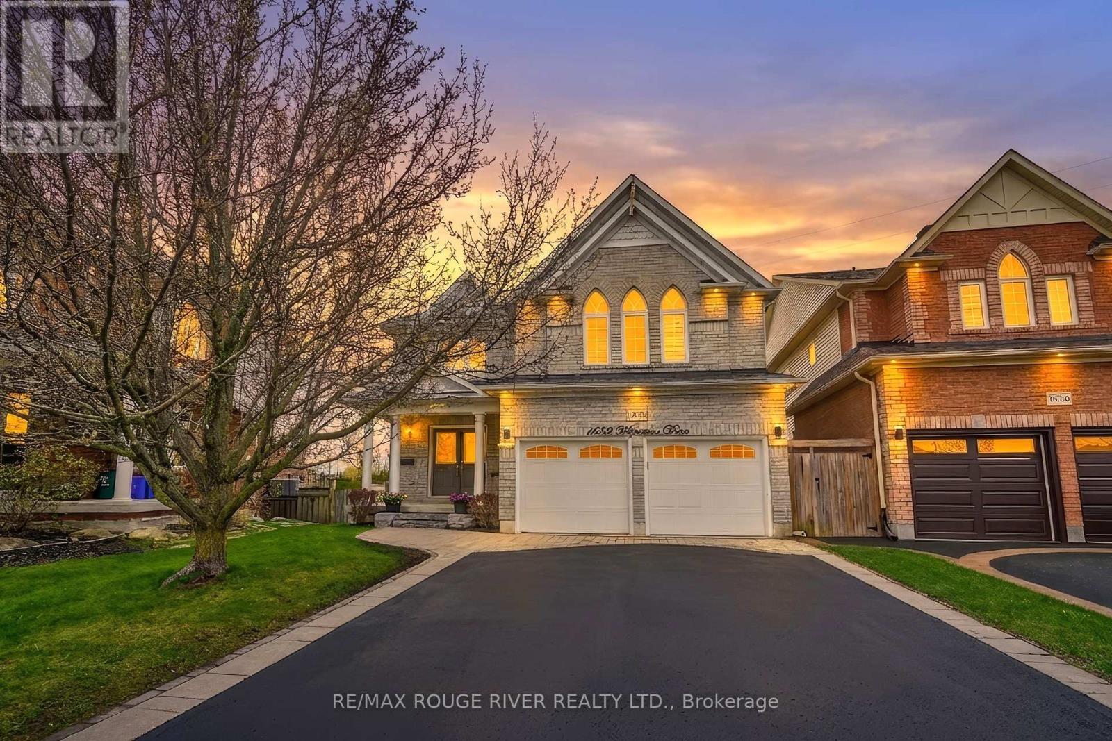 Detached at 1632 WHITESTONE DRIVE, Oshawa (Samac)