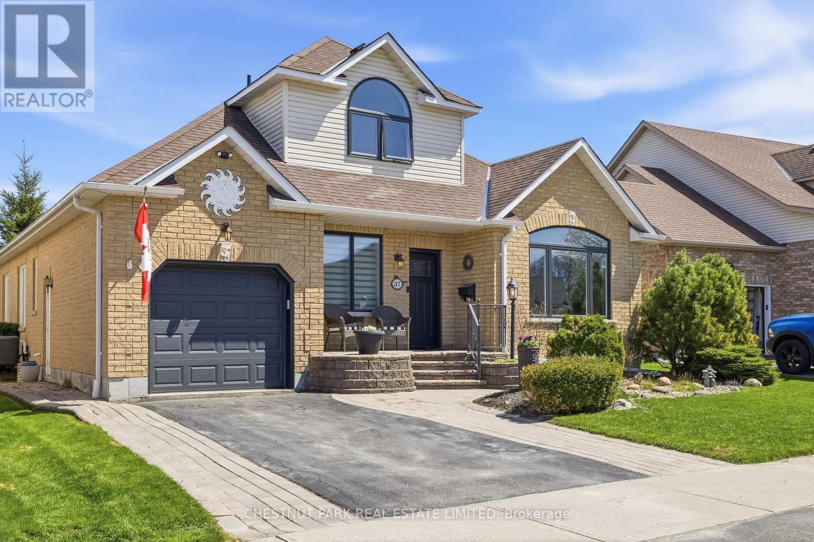 Detached at 37 WATERBURY CRESCENT, Scugog (Port Perry)