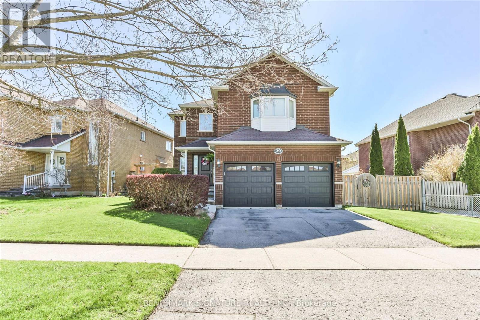 Detached at 29 STRICKLAND DRIVE, Ajax (Central West)