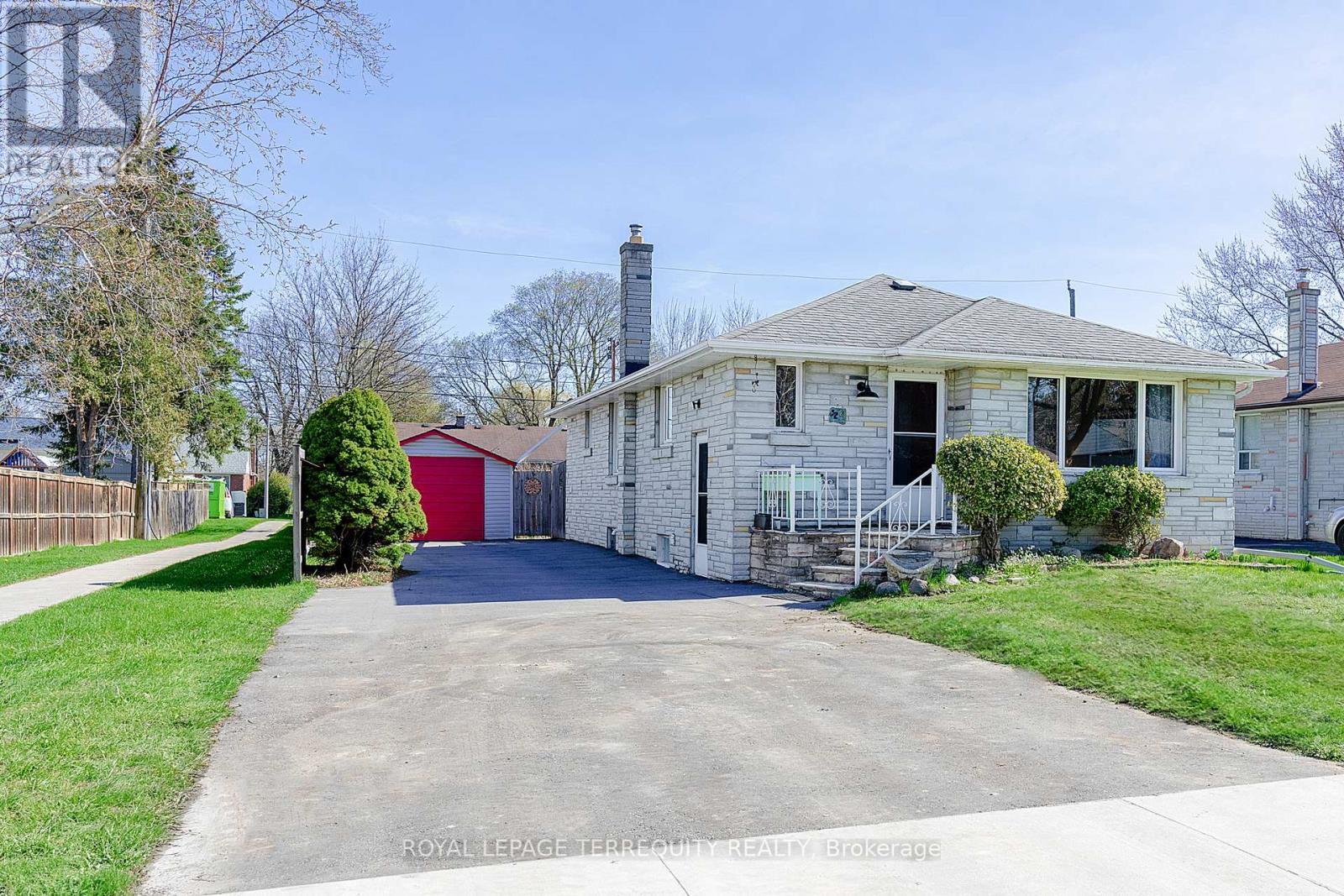 Detached at 32 ADMIRAL ROAD, Ajax (South East)