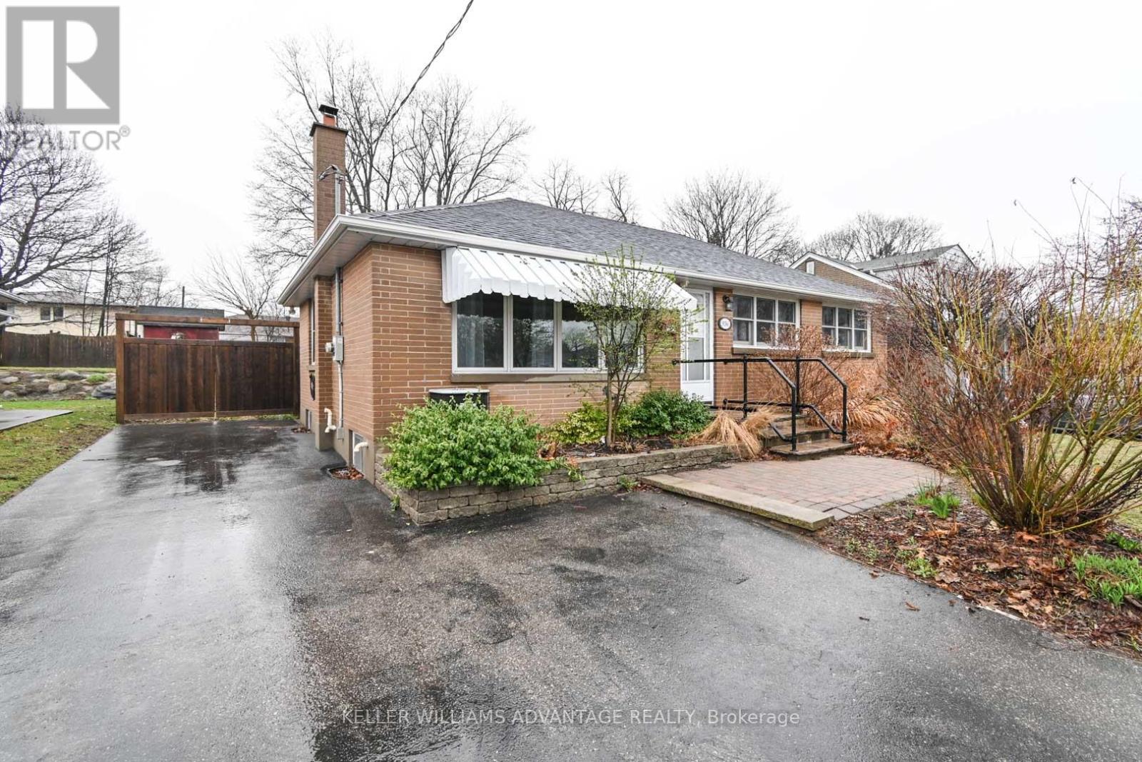 Detached at 936 SOMERVILLE STREET, Oshawa (Centennial)