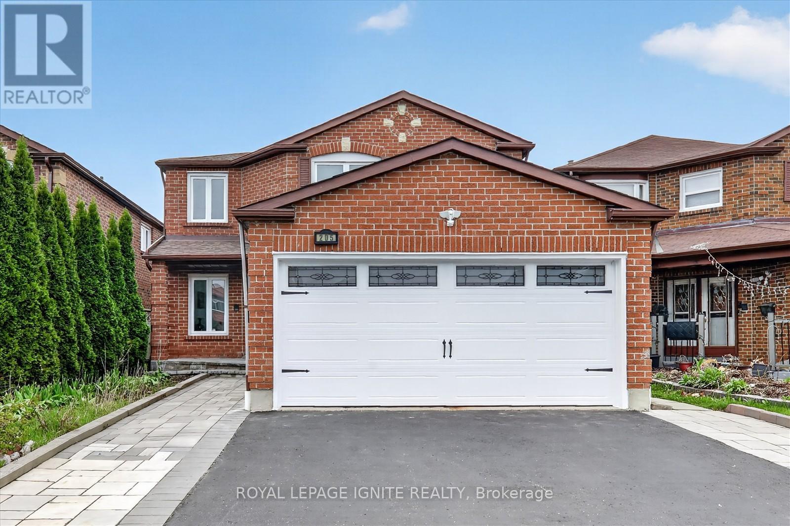 Detached at 205 HUPFIELD TRAIL, Toronto (Malvern)