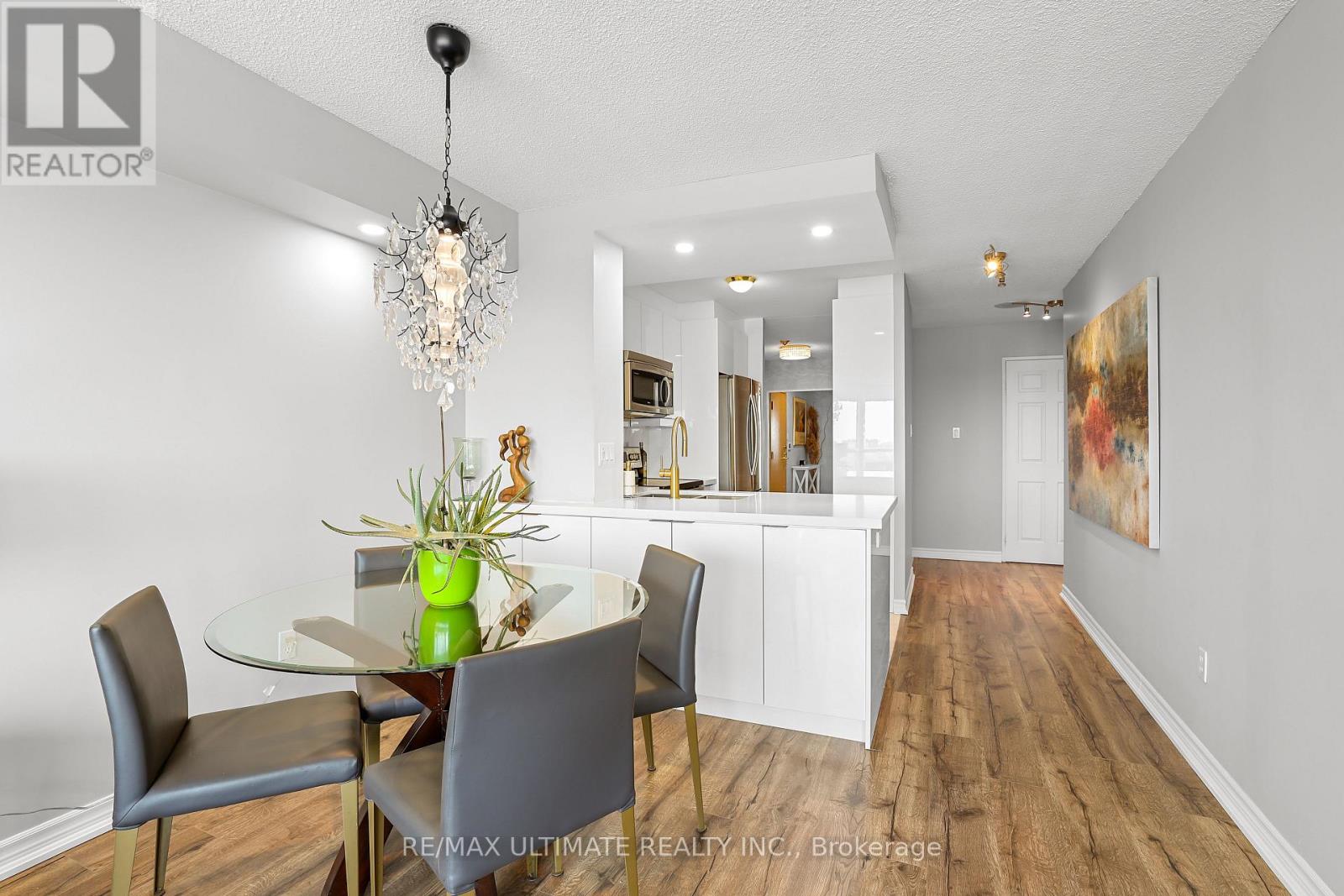Apartment at 1205B - 3231 EGLINTON AVENUE E, Toronto