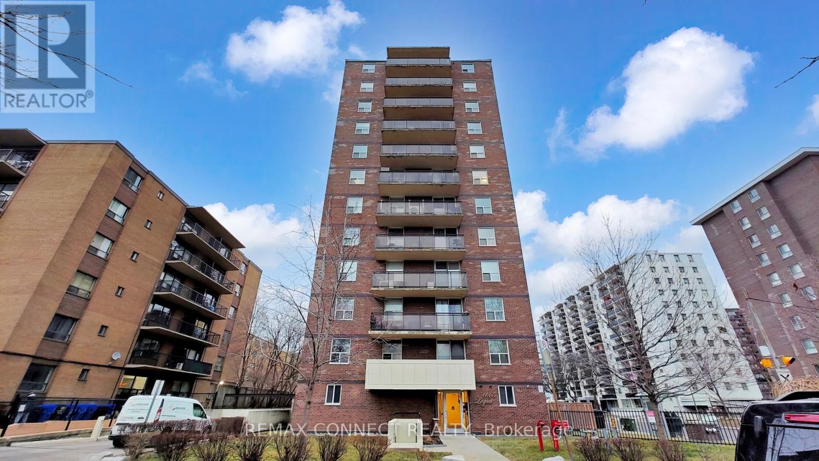 Apartment at 703 - 1145 LOGAN AVENUE, Toronto (Broadview North)