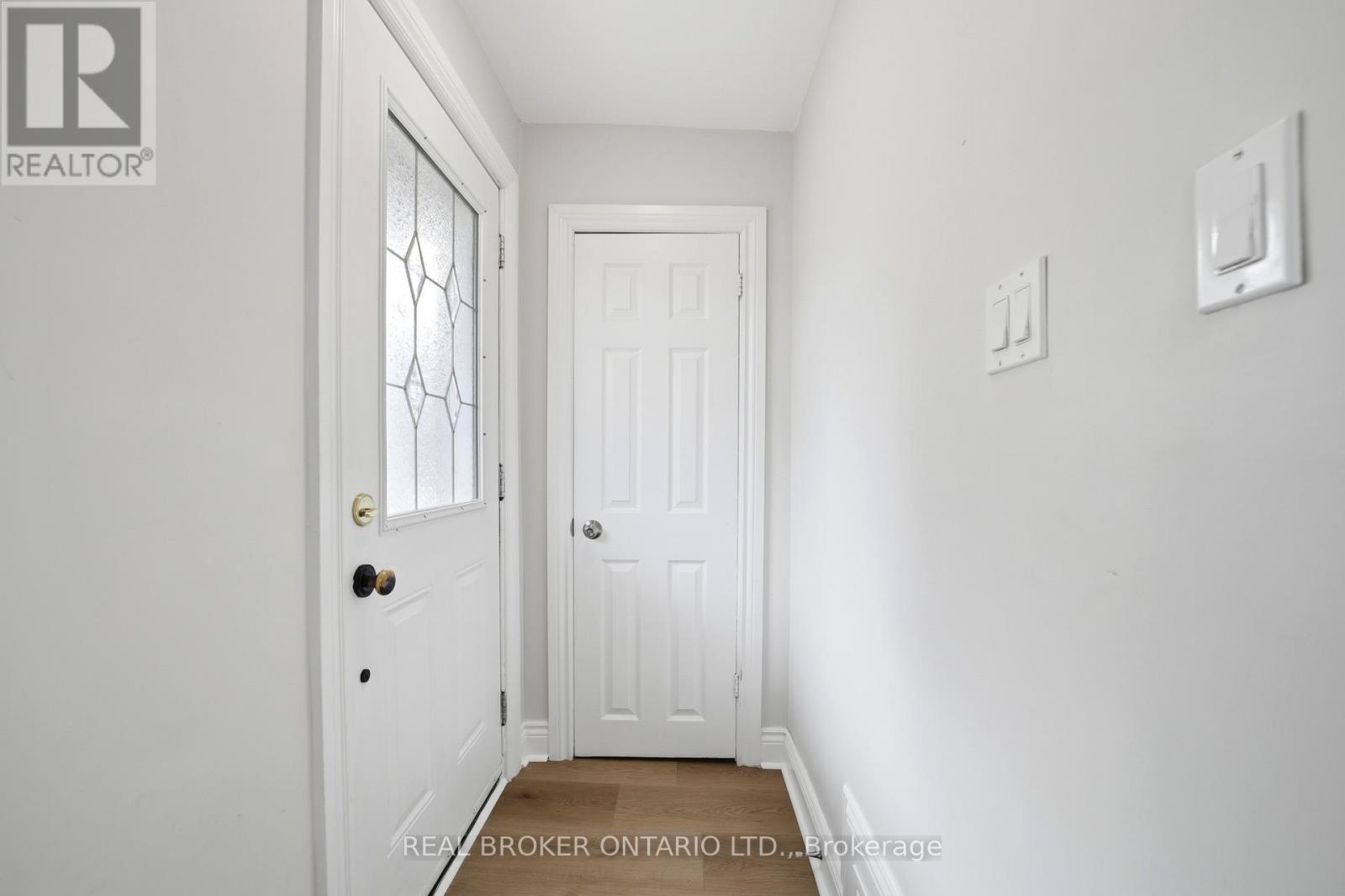 Detached at UPPER - 24 GLENBURN AVENUE, Toronto