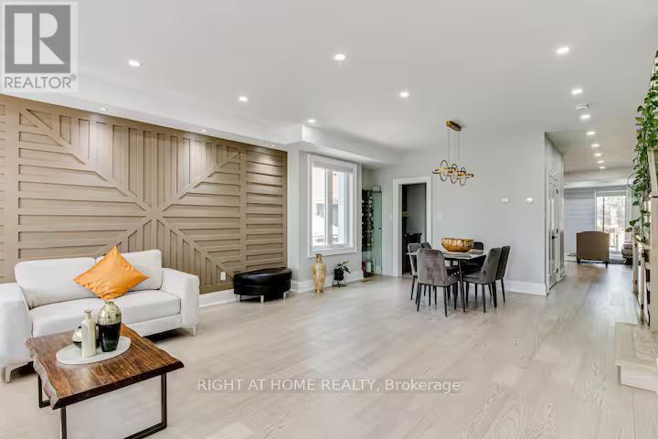 Detached at 363B PHARMACY AVE AVENUE, Toronto (Clairlea-Birchmount)