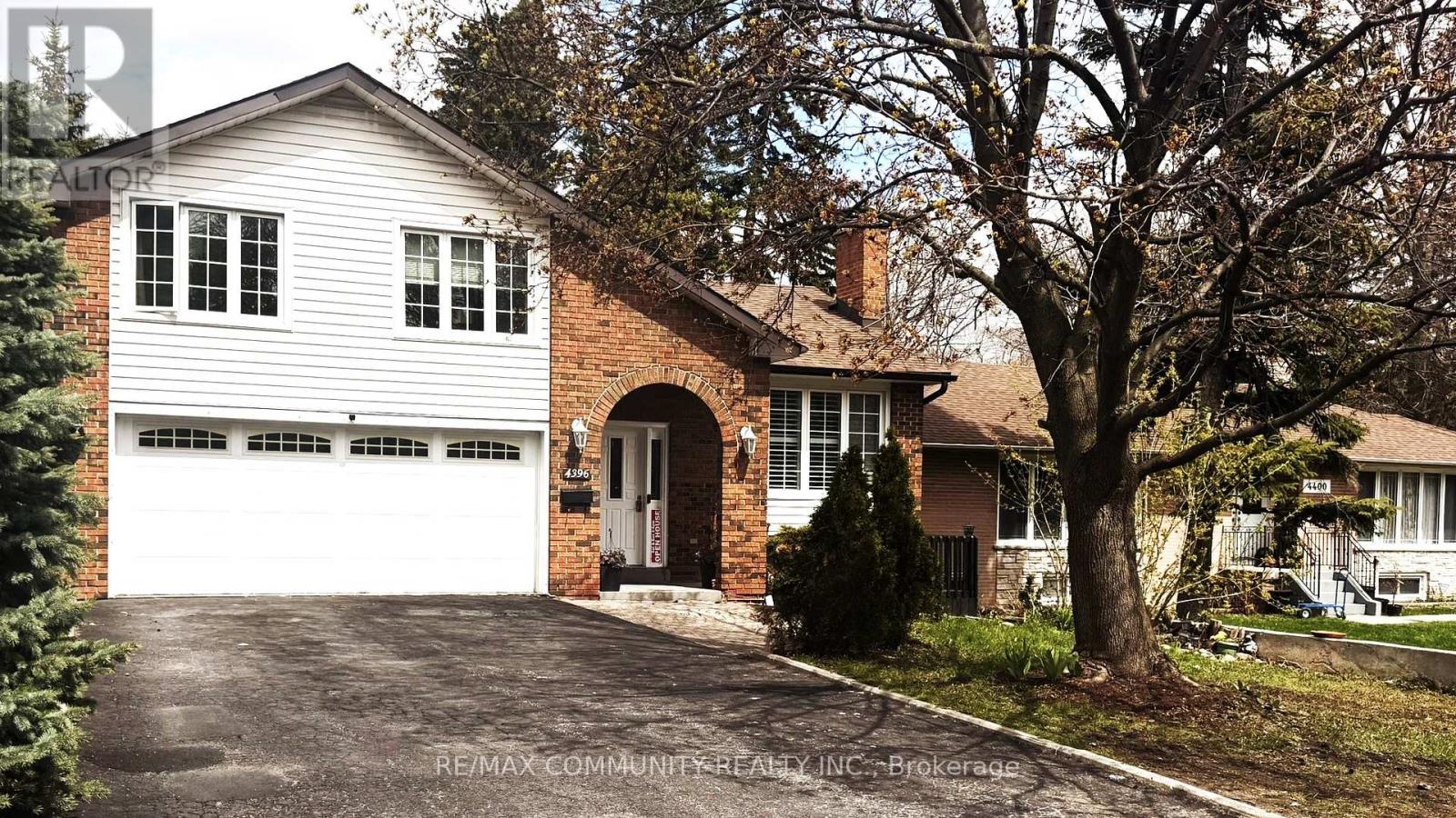 Detached at 4396 LAWRENCE AVENUE E, Toronto (West Hill)
