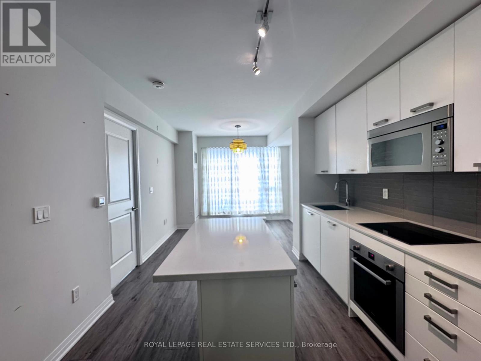 Apartment at 408 - 2301 DANFORTH AVENUE, Toronto
