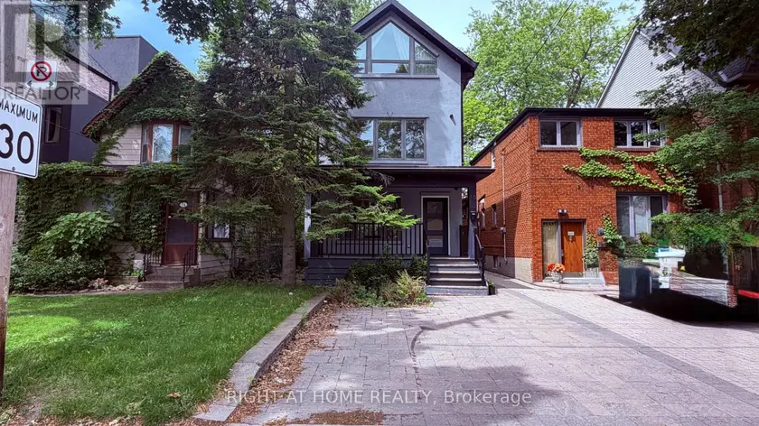 Detached at 16 WOODLEE ROAD, Toronto (East End-Danforth)