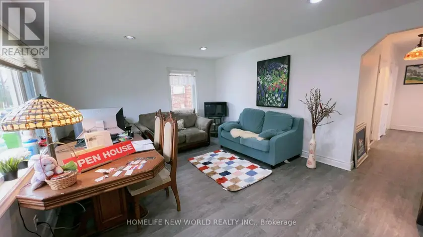 Detached at 38 AINSDALE ROAD, Toronto