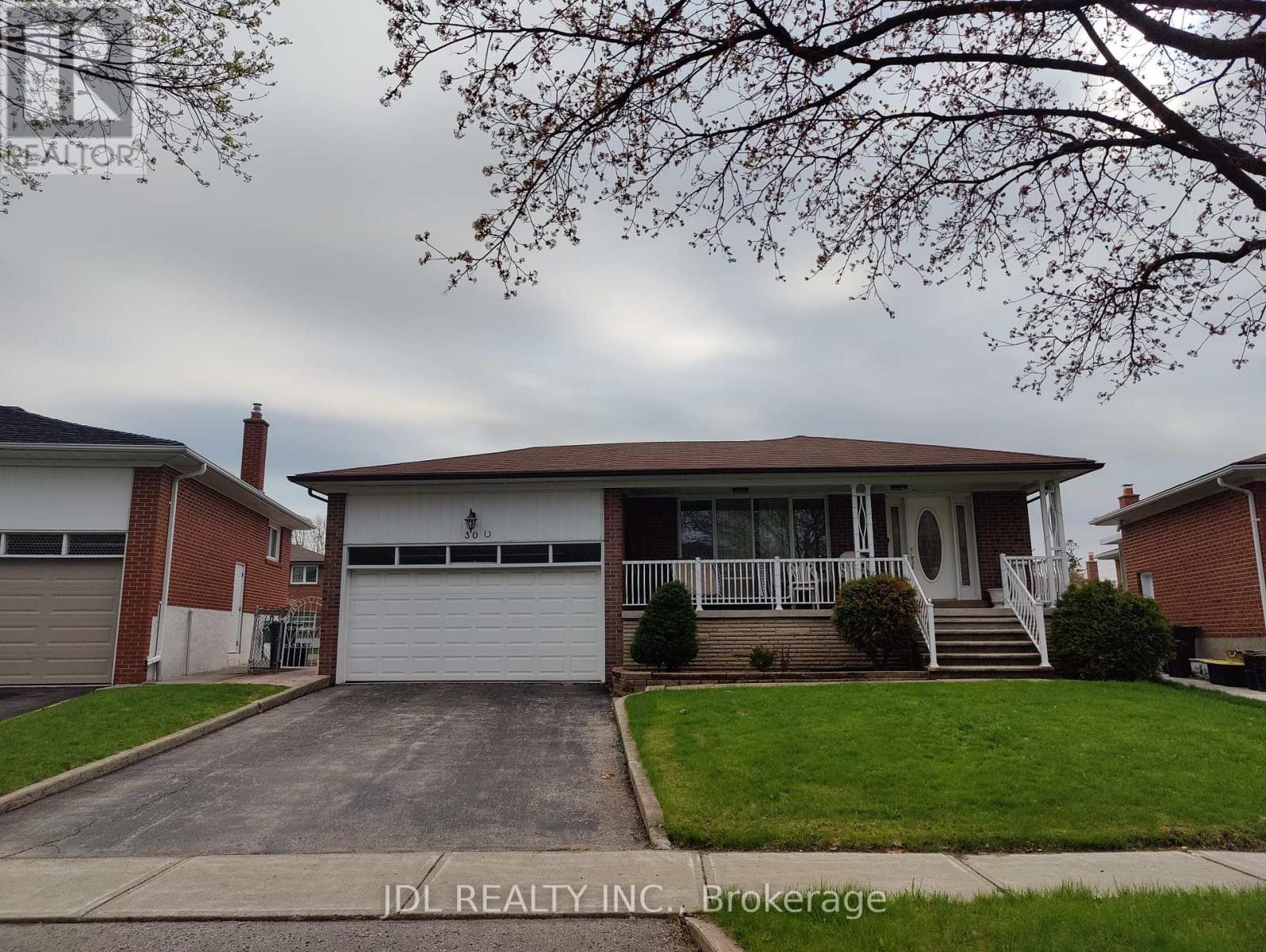 Detached at (BASEMENT) - 30 ORANGEWOOD CRESCENT, Toronto (L'Amoreaux)