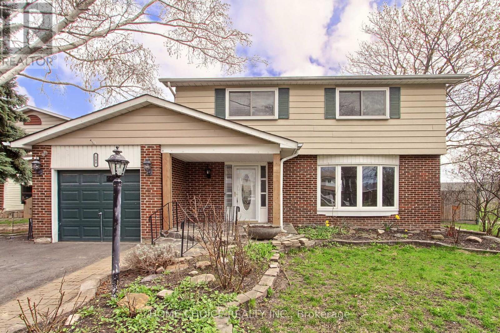 Detached at 140 MICHAEL BOULEVARD, Whitby (Lynde Creek)