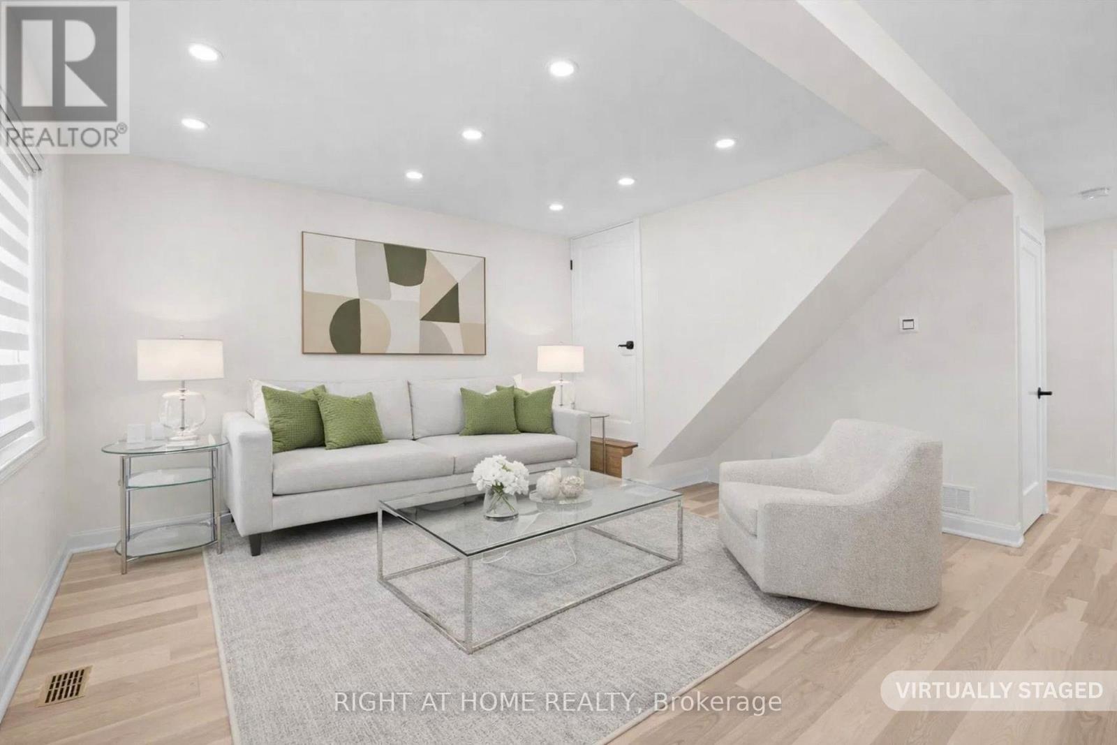 Detached at 961 VICTORIA PARK AVENUE, Toronto