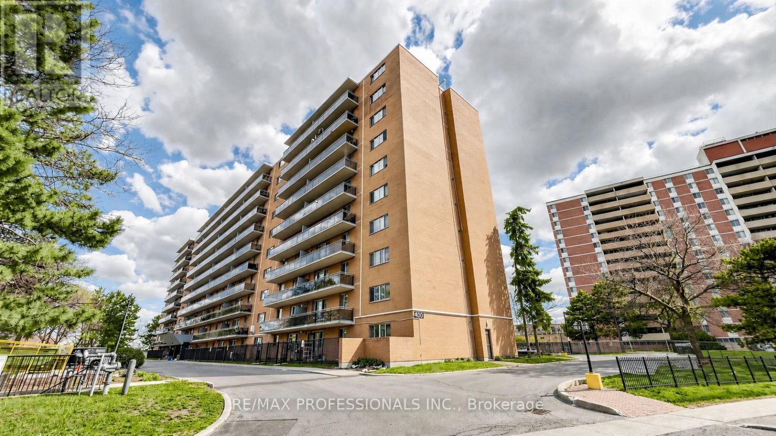 Apartment at 809 - 100 DUNDALK DRIVE, Toronto (Dorset Park)