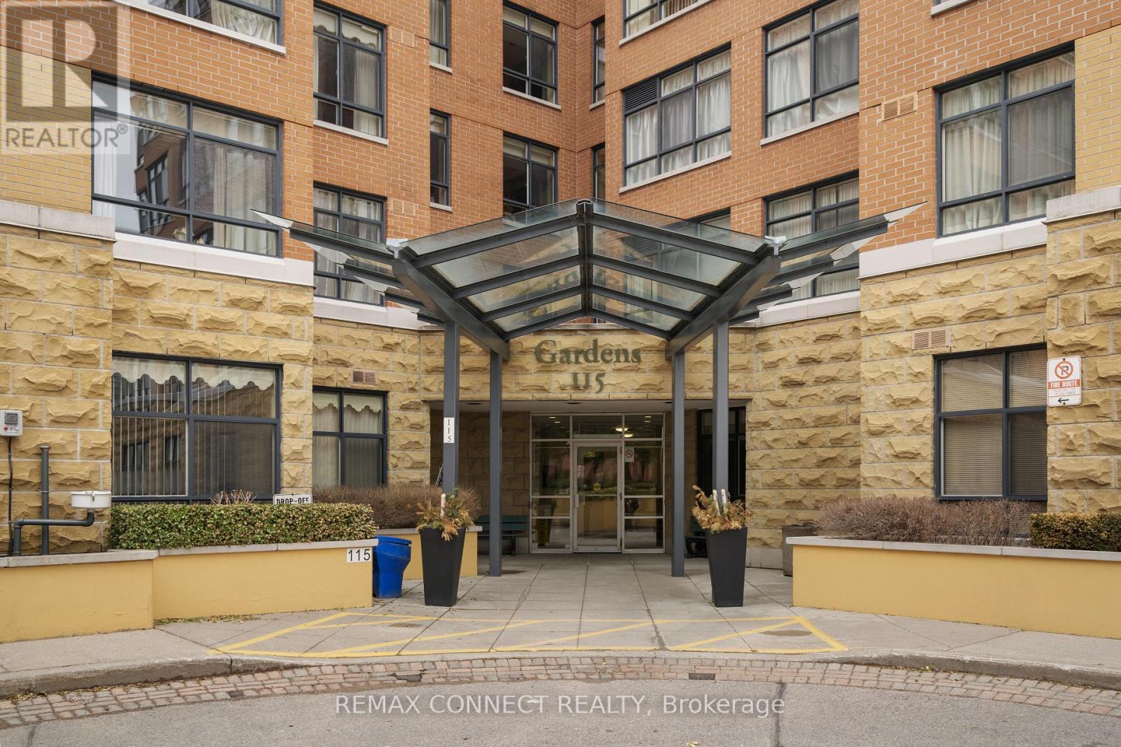 Apartment at 109 - 115 BONIS AVENUE, Toronto (Tam O'Shanter-Sullivan)