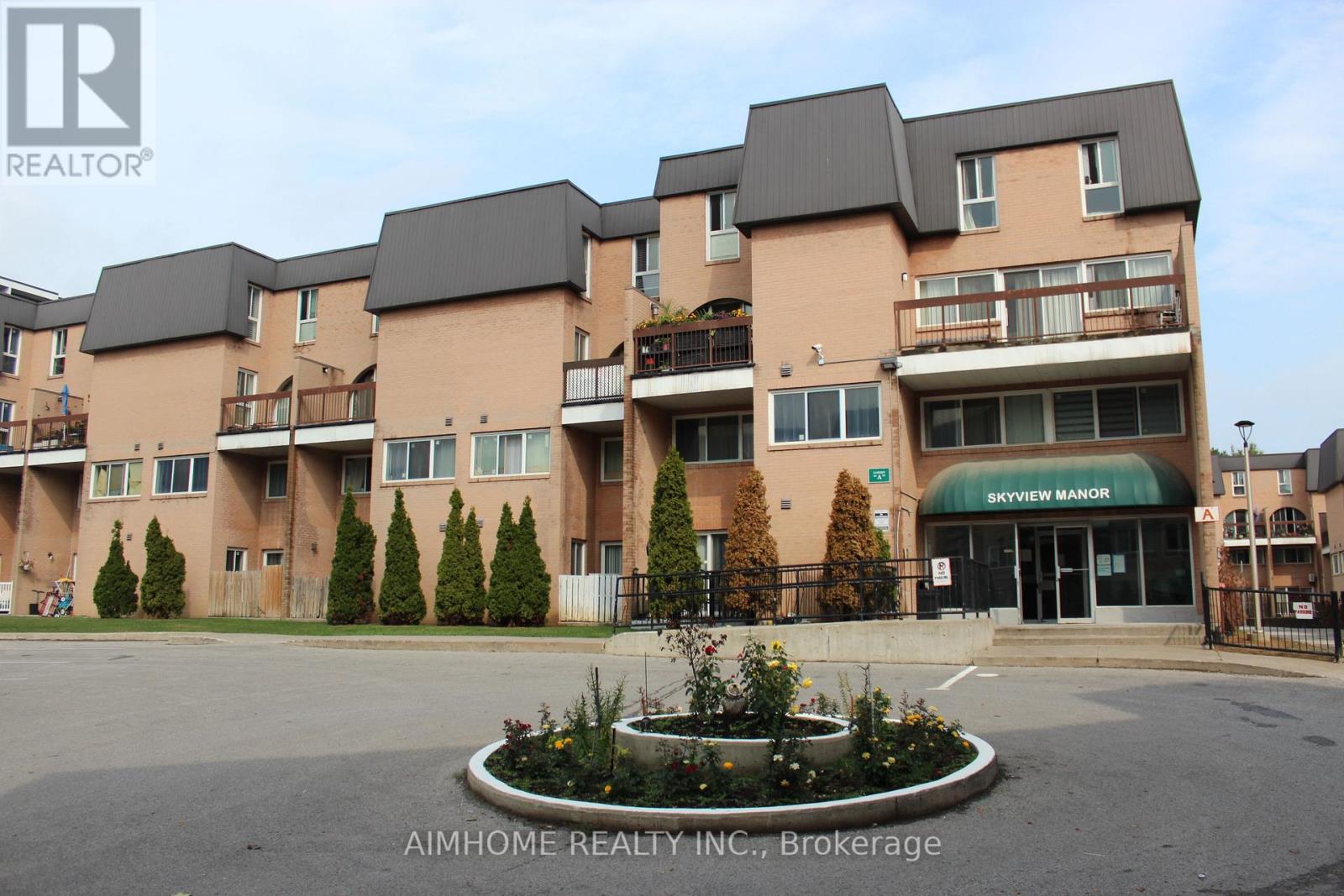 Townhouse at 1086 - 100 MORNELLE COURT, Toronto (Morningside)