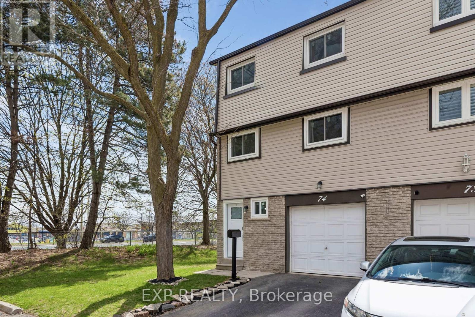 Townhouse at 74 - 1945 DENMAR ROAD, Pickering (Village East)