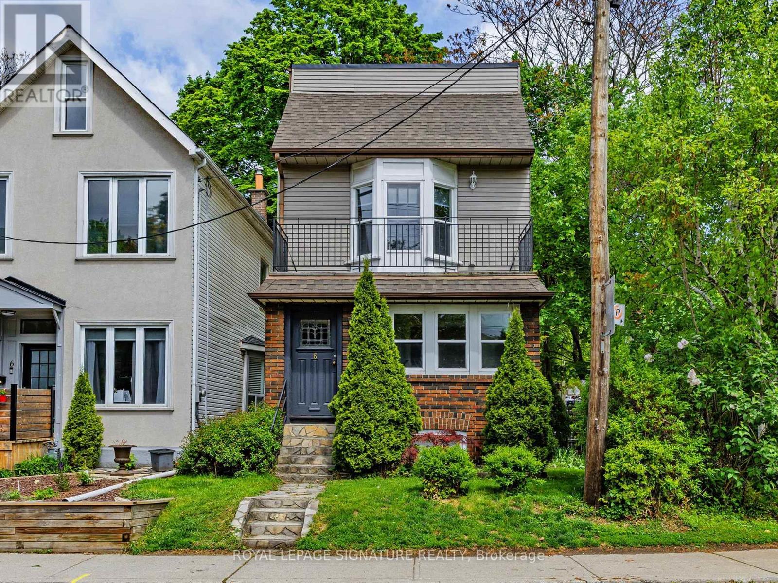Detached at 8 FAIRFORD AVENUE, Toronto (Greenwood-Coxwell)