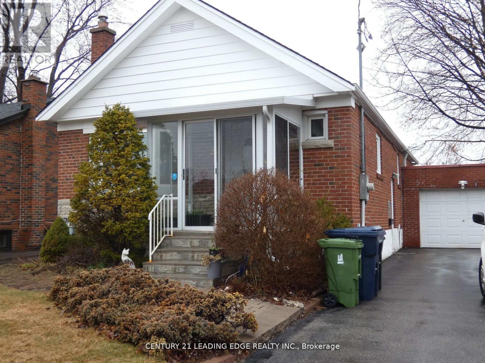 Other at LOWER - 26 SCOTSWOOD ROAD, Toronto (Wexford-Maryvale)
