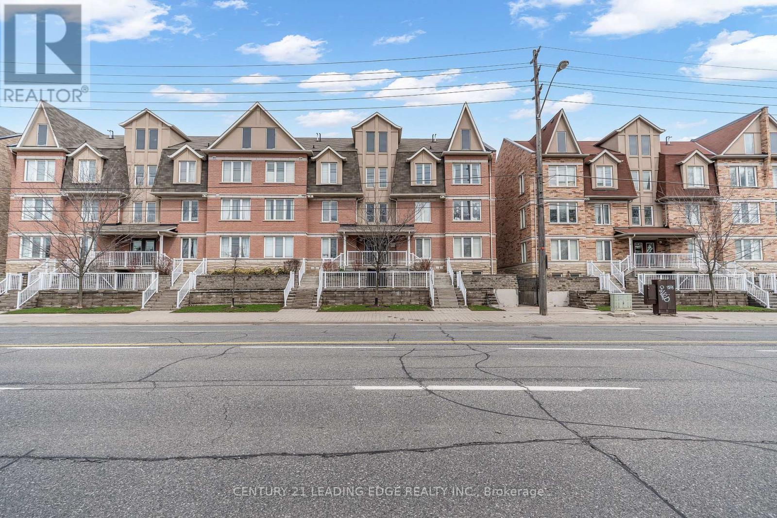 Townhouse at 53 - 653A WARDEN AVENUE, Toronto (Clairlea-Birchmount)