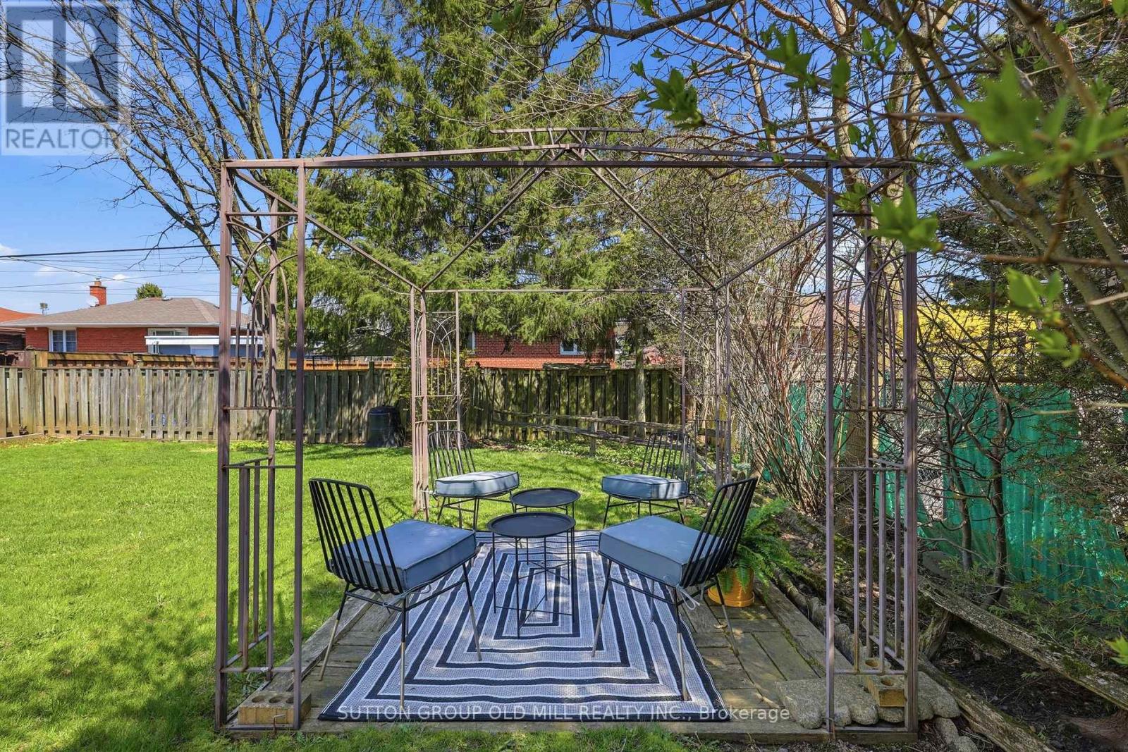 Detached at 5 GREYABBEY TRAIL, Toronto