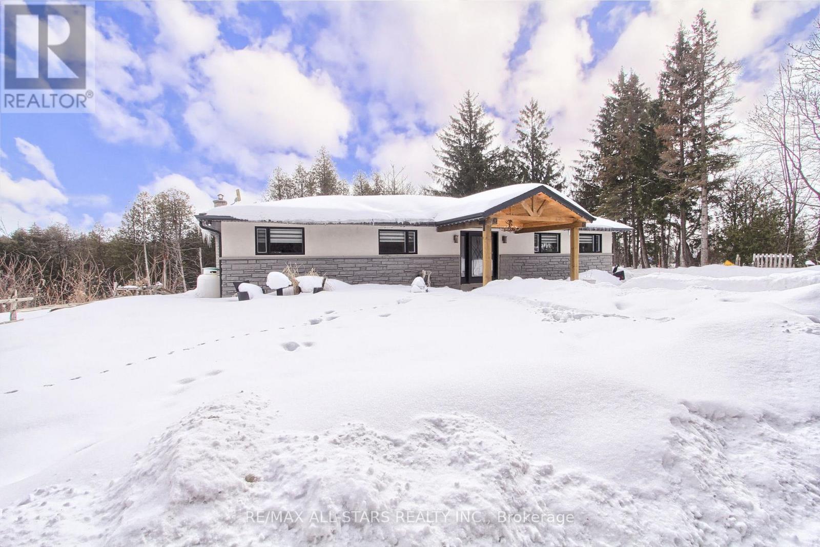 Detached at 215 UXBRIDGE PICKERING TOWNLINE, Pickering