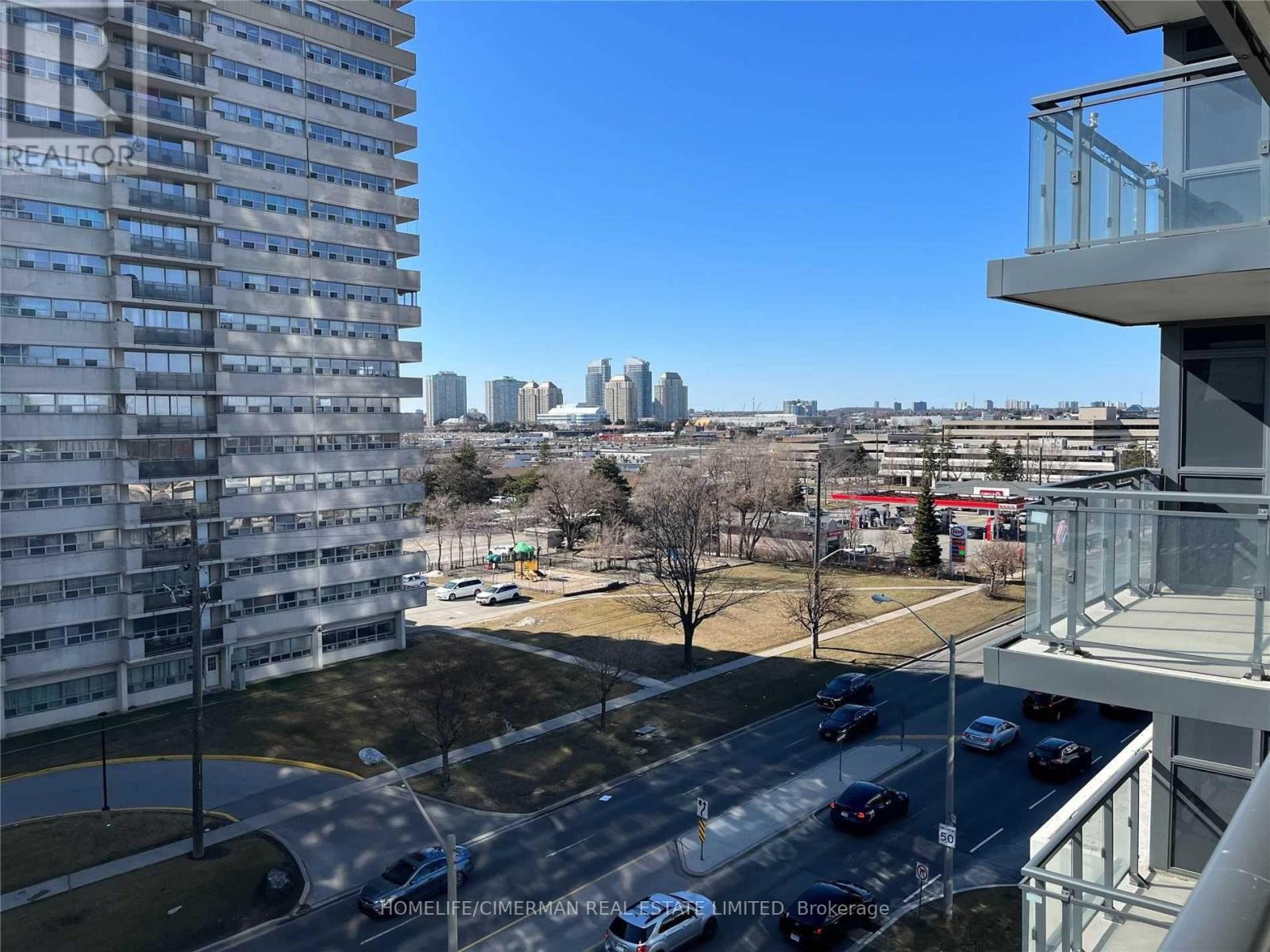 Apartment at 607 - 30 MEADOWGLEN PLACE, Toronto (Woburn)