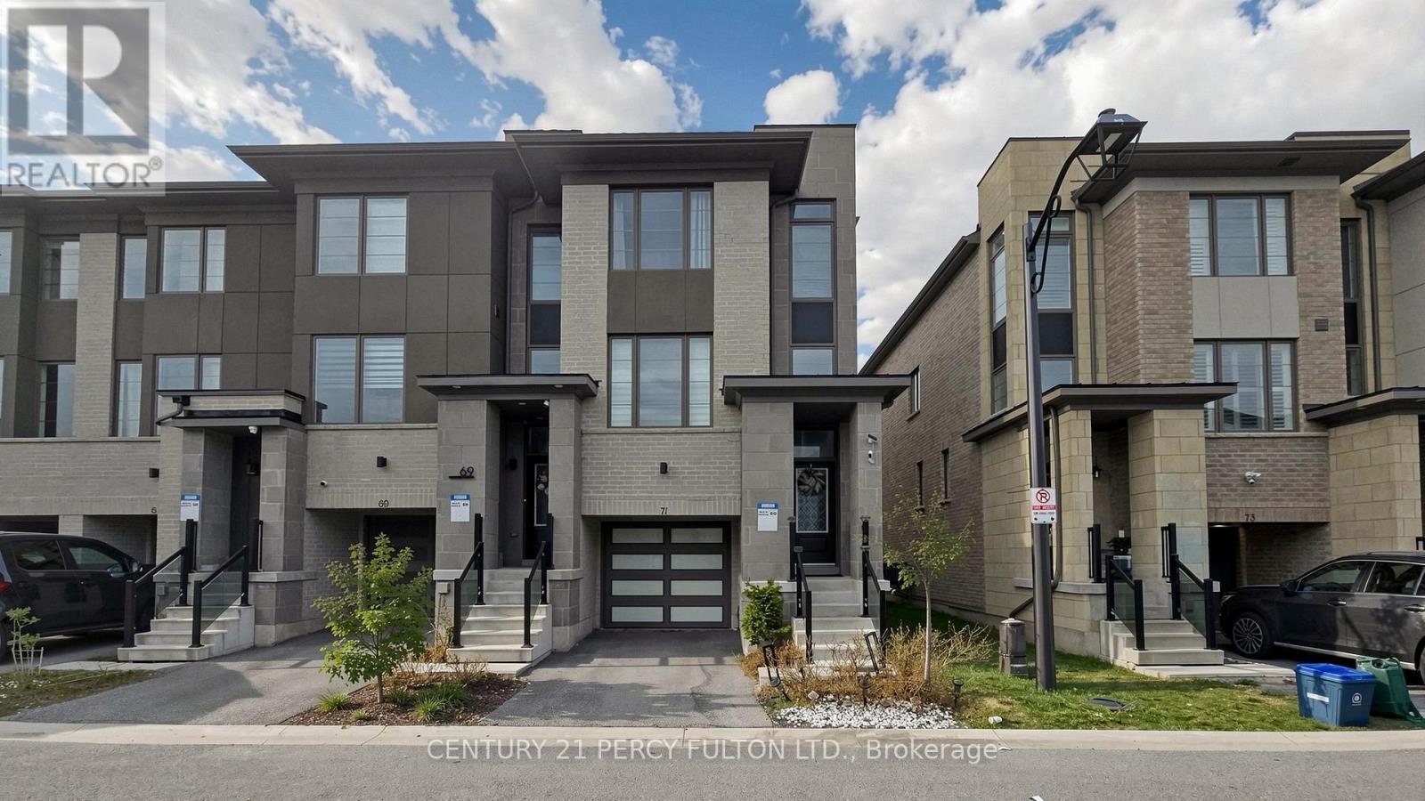 Townhouse at 71 DONALD FLEMING WAY, Whitby (Pringle Creek)